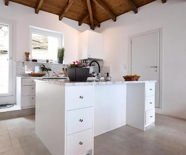 Sofia Old Town Feriehus Kavala